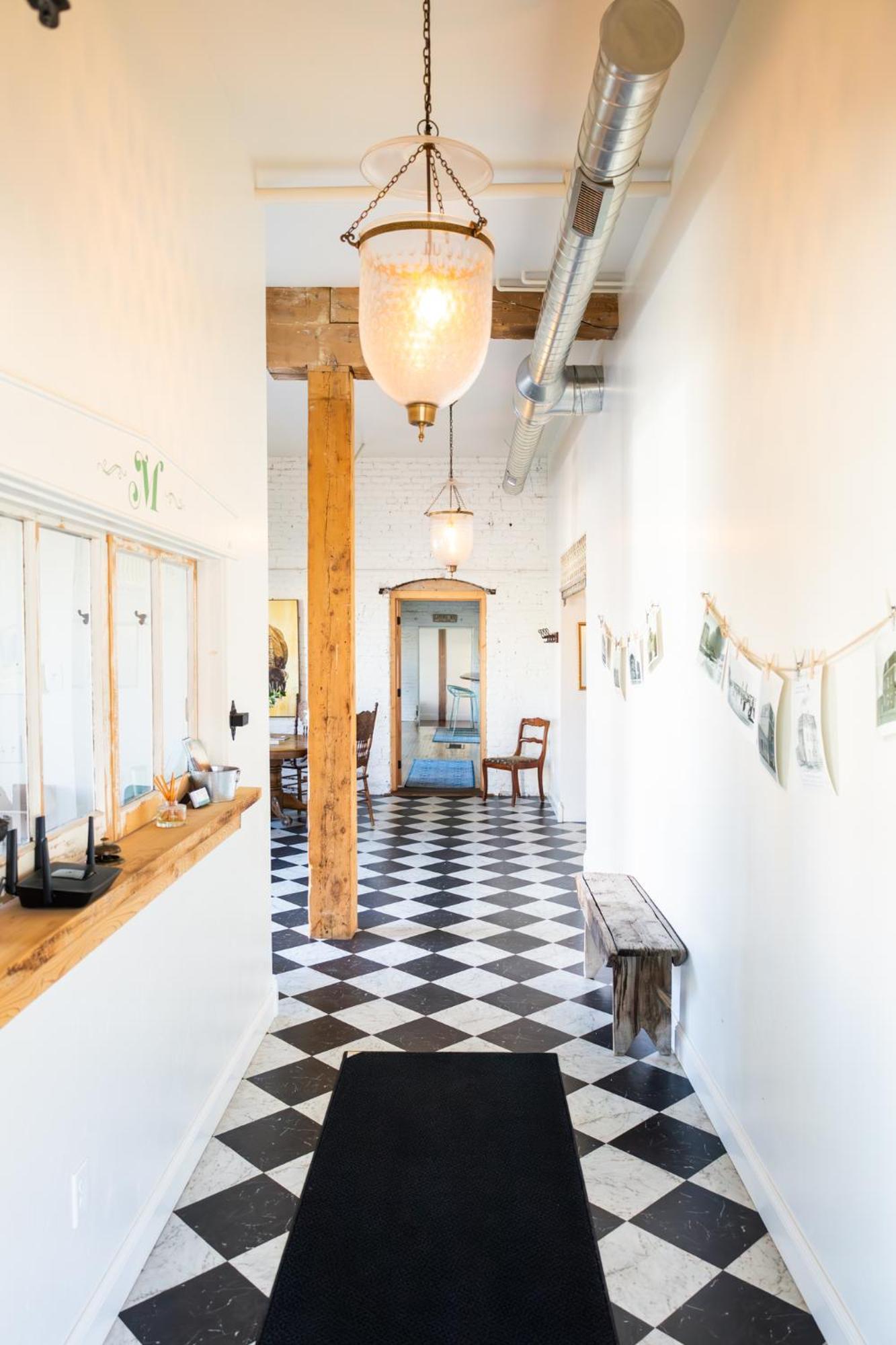 Lander Millhouse酒店 外观 照片
